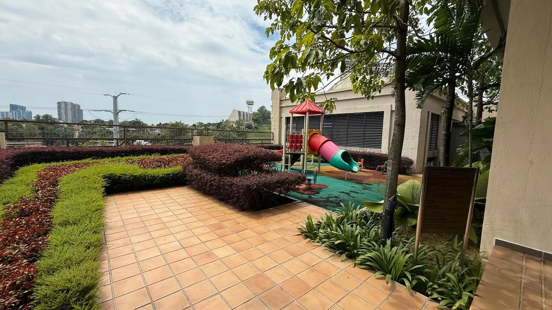 Cosy Studio Apartment At Hartamas Kuala Lumpur 0*,  Malaysia